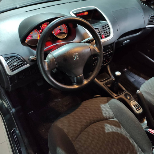 Imagem 7 de 10 de Peugeot 207 1.4 Xr 8v Flex 4p Manual