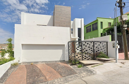Casa A Precio De Remate En Chiuahua