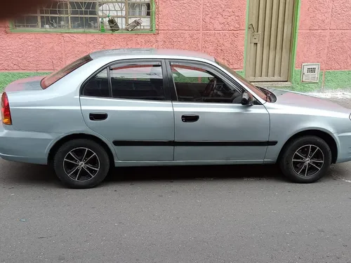 Hyundai Accent 1.3 Gl 4 p