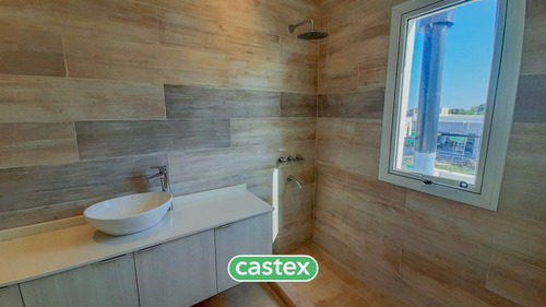 Imagen 23 de 30 de Casa En Venta En Santa Lucía, Pilar Del Este