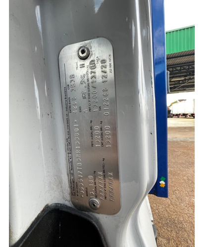 Volkswagen 13.180 Delivery 6x2 2p (diesel)(e5)