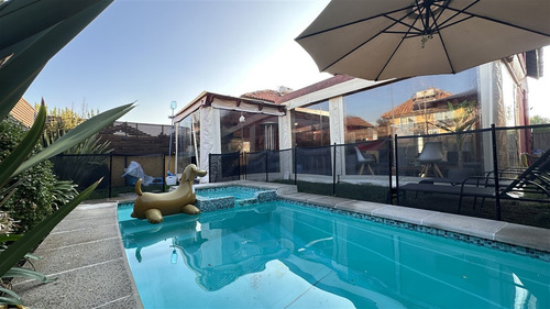 Hacienda El Peñon, Preciosa Casa Roble Condominio