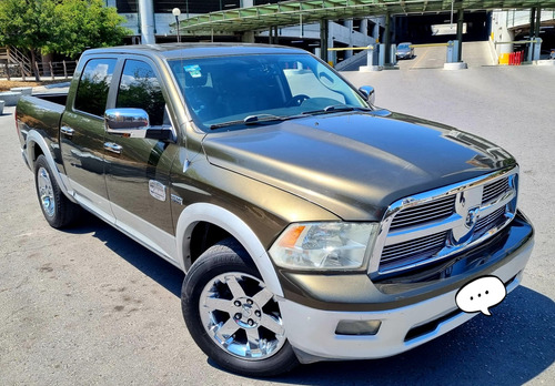 Dodge Ram 2500 5.7 Pickup Crew Cab Laramie 4x2 Mt