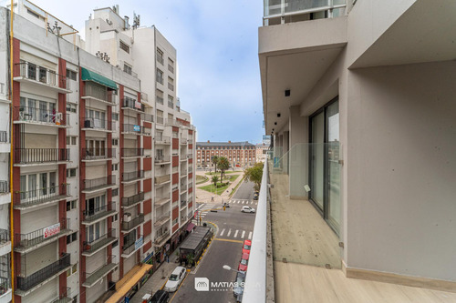 Venta - Departamento 2ambientes Al Frente Con Balcón - A Estrenar - Zona Centro