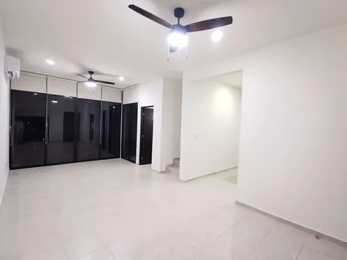 Casa Nueva En Renta En Privada Zensia Con Sistema De Riego En Conkal, Mérida.