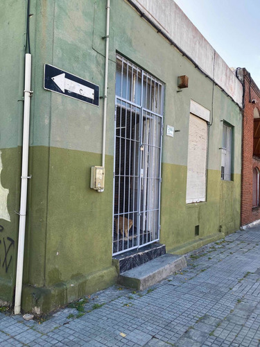 Venta De Casa En La Blanqueda Para Reciclar