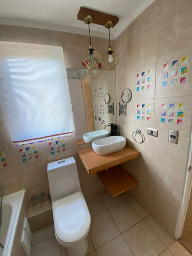 Hermosa Casa 4d, 3b En Barrio Residencial Muy Tranquilo