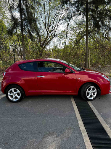 Imagen 5 de 19 de Alfa Romeo Mito 2017 1.4 Superbike 78cv