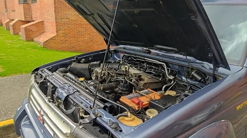 Mitsubishi Montero 3.0 V13