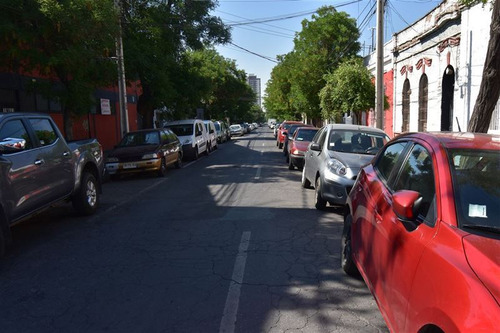 Imagen 12 de 13 de Local Comercial En Venta En Santiago
