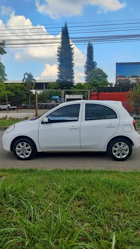 Nissan March 1.6 Advance