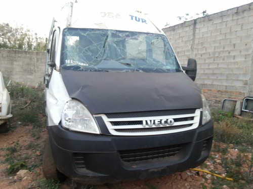 Imagem 1 de 2 de Sucata Iveco Daily Para Retirada De Peças