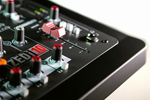 Consola Allen & Heath ZEDi-10 Zedi de mezcla 127V