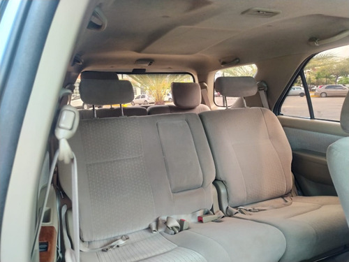 Imagen 7 de 12 de Toyota Fortuner Sr