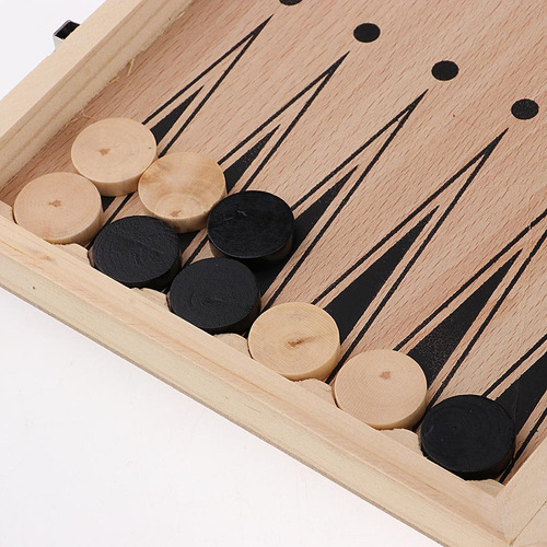 De Piezas De Ajedrez Y Piezas De Backgammon De