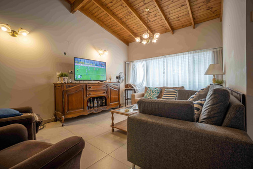 Casa En Venta - Palihue
