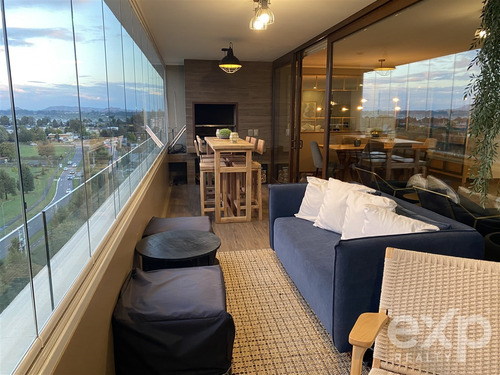 Departamento En Venta De 3 Dorm. En Temuco