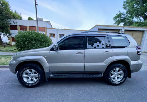 Toyota Land Cruiser 3.0 Prado