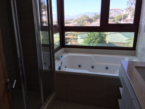 Espectacular, Moderno, Amplio, Hermosa Vista En Av Cisternas