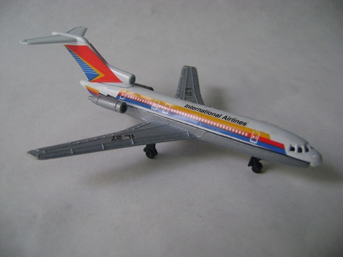 Imagen 3 de 10 de Nico Avion Metal Airlines Int. Lines 27 13 X 10 Cm (avv 40)