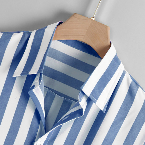 Manga Larga Con Cuello En V Y Botones Con Estampado De Rayas