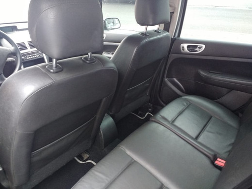 Peugeot 307 2.0 Feline Sedan 16v Flex 4p Automático
