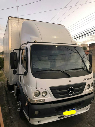 Imagem 2 de 8 de Caminhão 3/4 Mercedes-benz Accelo 1016 No Baú