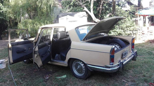 Peugeot 404