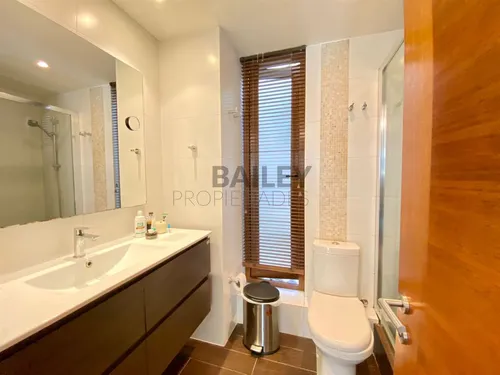 Departamento En Venta De 4d +4b +4e En Concón