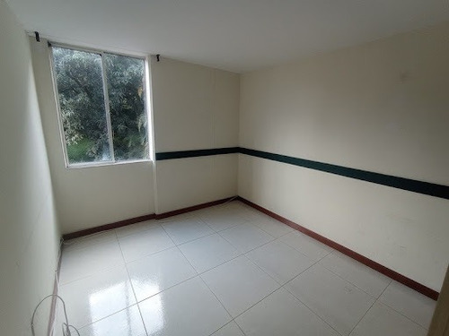 Imagen 12 de 16 de Apartamento En Arriendo Los Alpes 622-17978