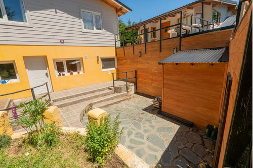 Venta 2 Casas + Restaurant Bustillo Km 13.900
