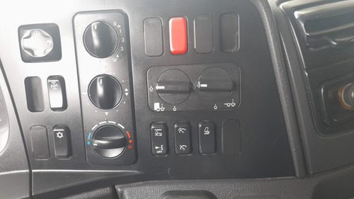 Mbenz Atego 3030 8x2 Cab Est Chassi 2019/2020