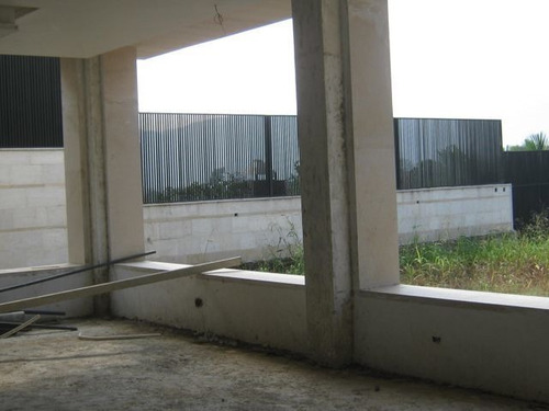 Imagen 6 de 11 de Julio Latouche Rentahousevende En Altos Guataparo Valencia 22-1676