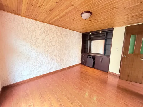 Casa En Venta En Cortijo De Serrzuela. Cod V1967