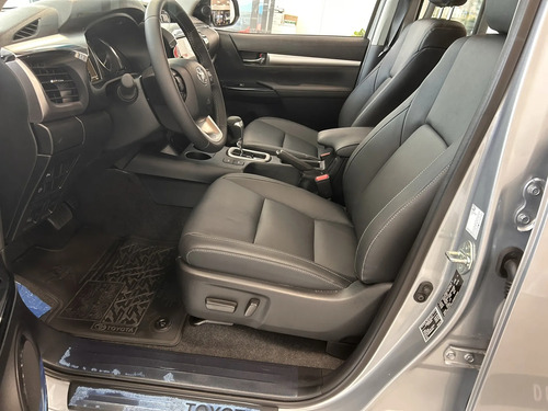 Toyota Hilux 2.8 Tdi Srv Cab. Dupla 4x4 Aut. 4p