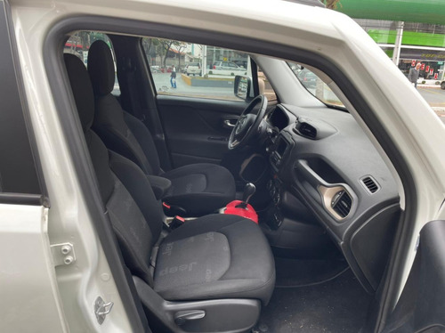 Imagem 7 de 11 de Jeep Renegade Longitude 2016