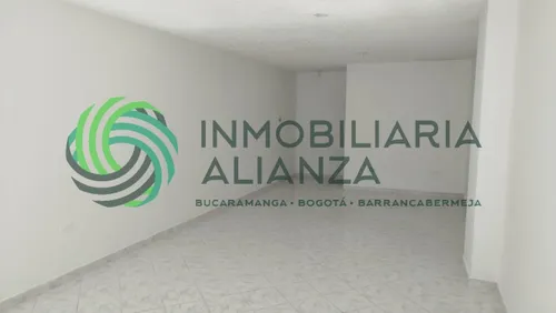 Local En Arriendo En Antonia Santos Centro. Cod A15739