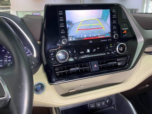 Toyota Highlander 3.5 Limited Panoramic Roof At