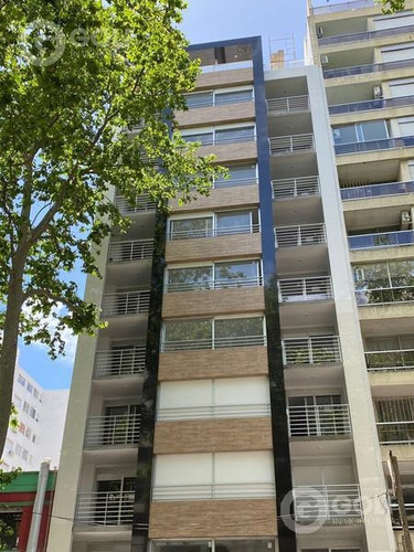 Venta Y Alquiler De Local Comercial Próximo A 26 De Marzo, Pocitos, Montevideo