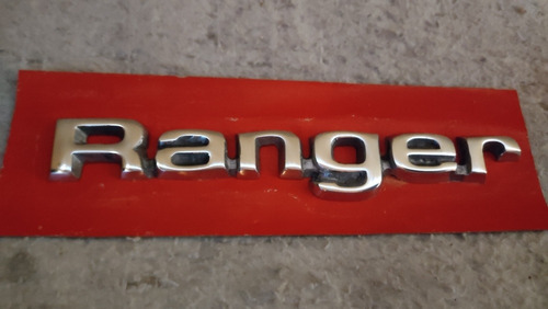 Emblema Ranger De Ford F100 Metal Sin Adhesivo
