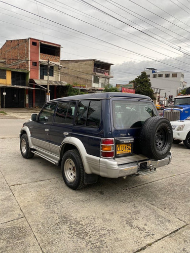 Mitsubishi Montero 3.0 V43 Wagon