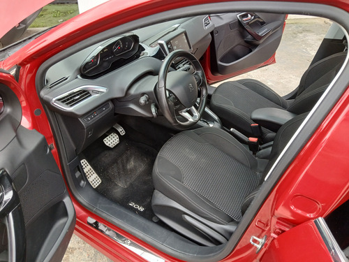 Peugeot 208 Allure Automático
