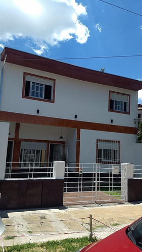 Venta En Bloque 2 Ph Cochera Patio Haedo