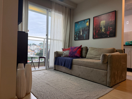 Apartamento Construído E Reformado. No Centro Do Rio 44 M² | 2 Quartos | Próximo Ao Metrô E Vlt (com 1 Ano)