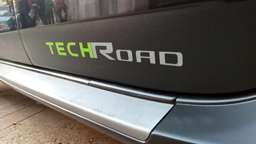 Renault Duster Tech Road 4x4 Mt 2.0 Jr Automotores
