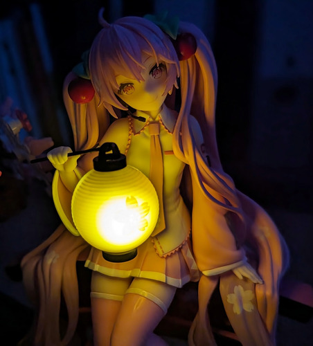 Figura Hatsune Miku - Sakura Lantern - Masterpiece Taito