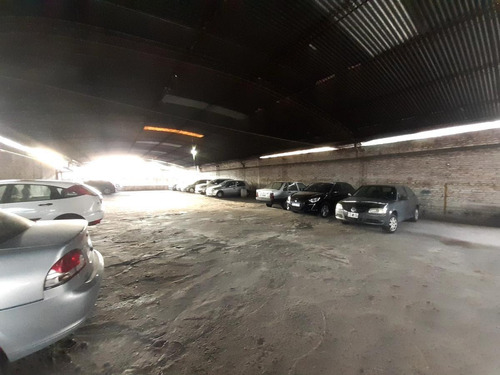 Imagen 4 de 5 de Cochera En Venta En Barrio Sur