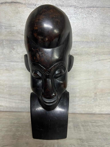 Importante Escultura Africana Tallada A Mano Madera Maciza