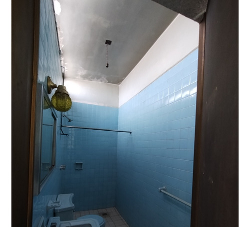 Casa Amplia Y Terreno Adicional Con Gran Ubicación En Puebla
