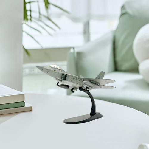 1: 100 F22 Fighter Aircraft Modelo Con Pantall Stand